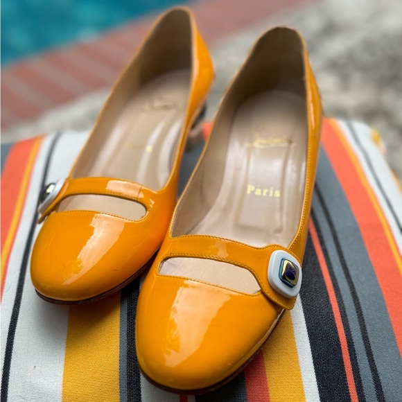 Louboutin yellow loafers, rare, unique model. Limited collection. Light wear. - Picture 7 of 8
